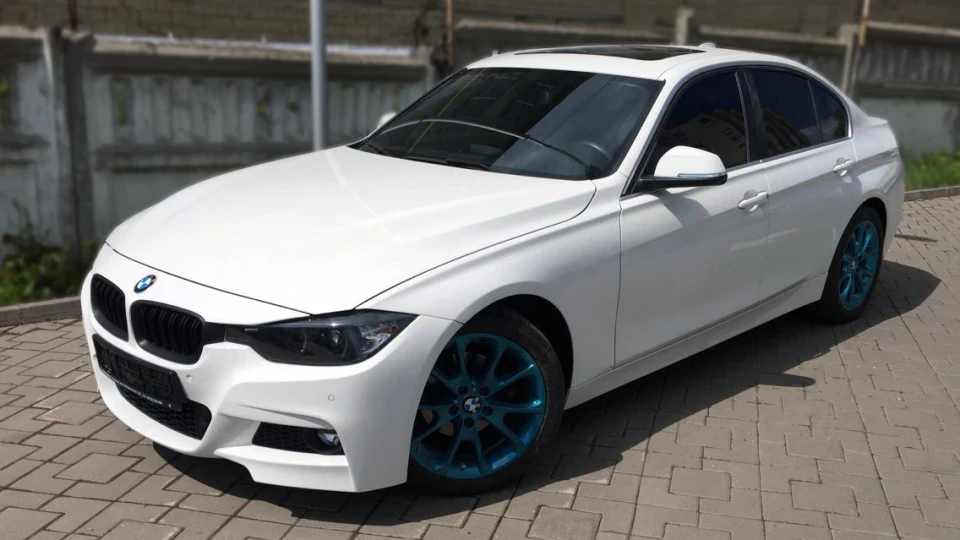 BMW 3 series Шалений пакет соку
