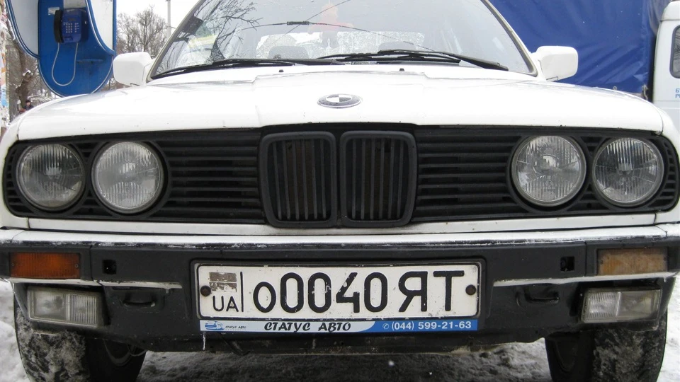 BMW 3 серії бэха)) 2