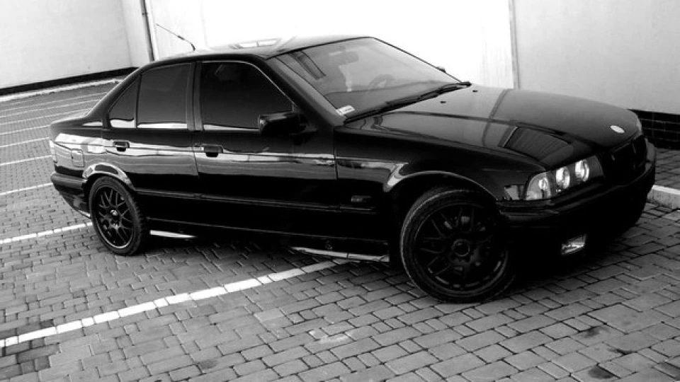 BMW 3 series Black Voron 2