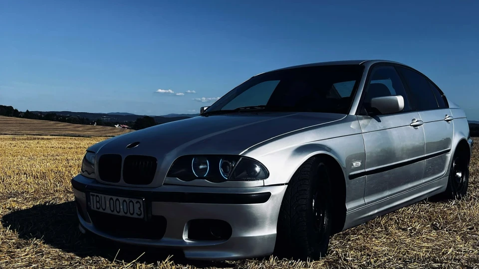BMW 3 series Бліда 4