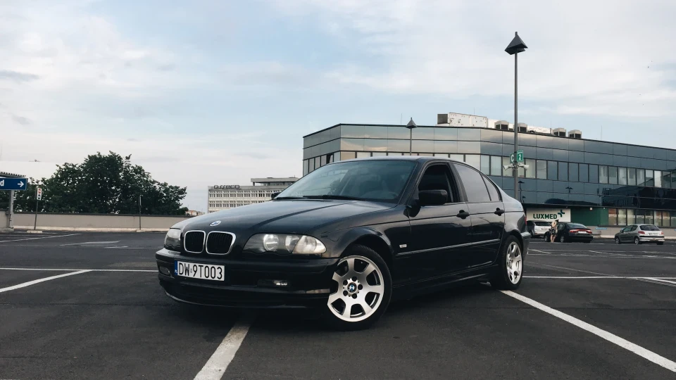 BMW 3 series Bummer 4