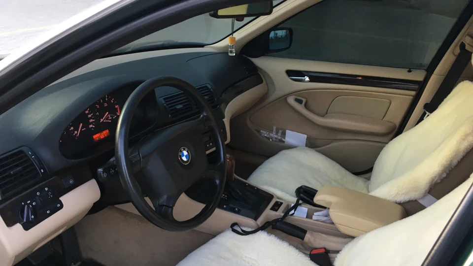 BMW 3 series Пляшка 2