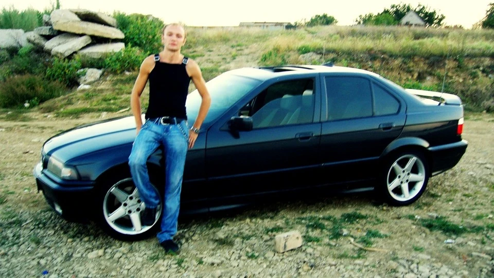 BMW 3 series чорна блондинка
