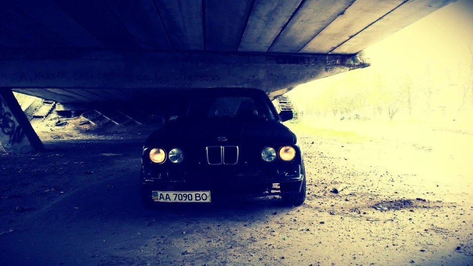 BMW 3 series Чорна блискавка 3