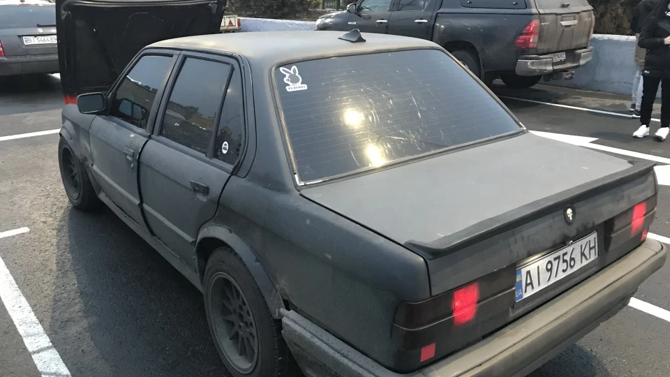 BMW 3 series Чорний мат 2