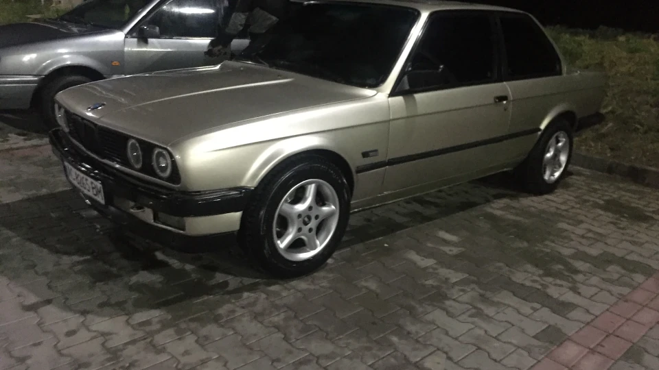BMW 3 series Coupe↓&# 4