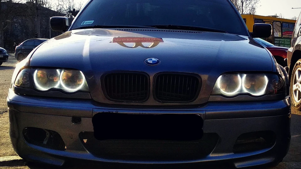 BMW 3 series Зухвалий 3