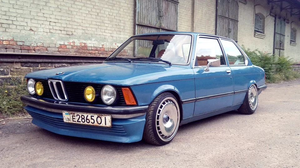 BMW 3 series E21 Na'Vi 2