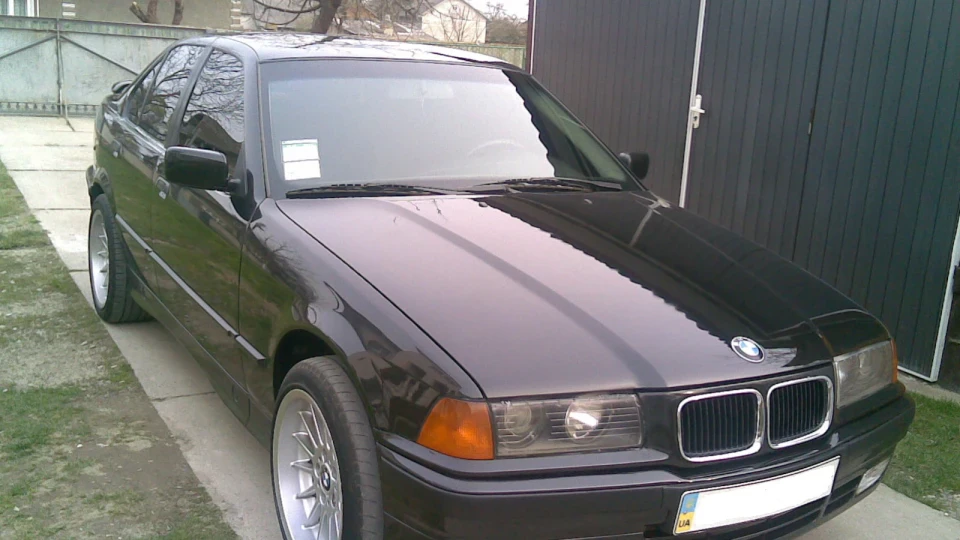 BMW 3 series e36 325td Чорний Бумер 3