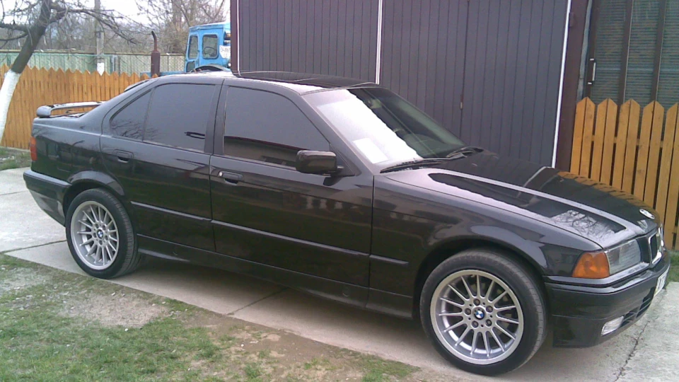 BMW 3 series e36 325td Чорний Бумер 4