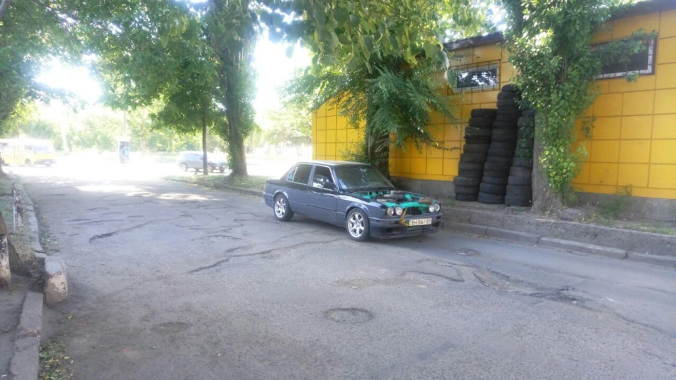 BMW 3 series fake 2