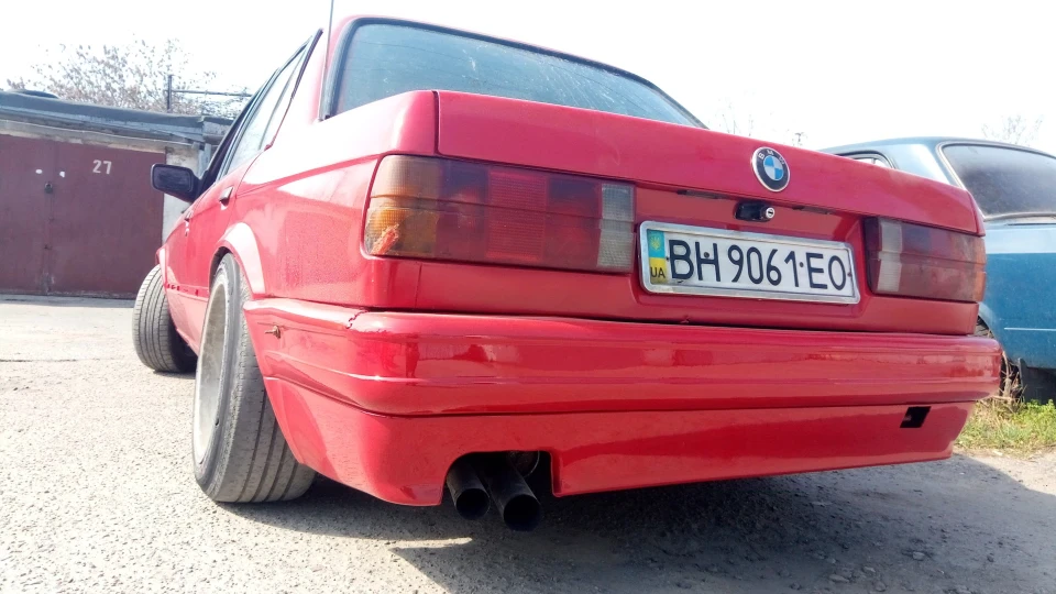 BMW 3 series fake 4