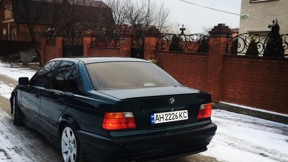 BMW 3 series Green M-tex 2