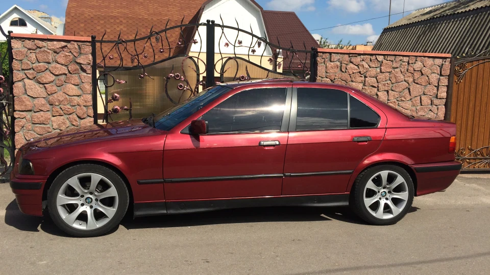 BMW 3 series Individual троячка 4