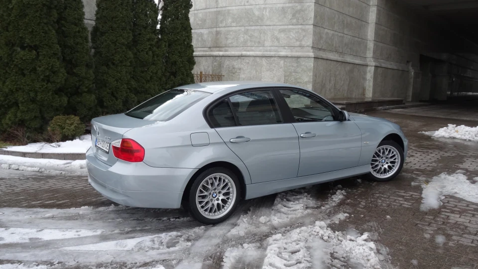 BMW 3 series INDIVidUALьна бричка 2