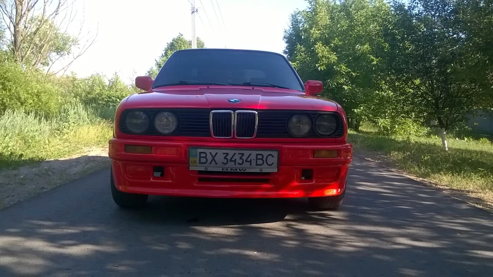 BMW 3 series червона сучка 4