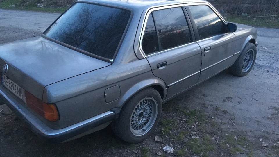 BMW 3 series Luxorbeige-metallic 3