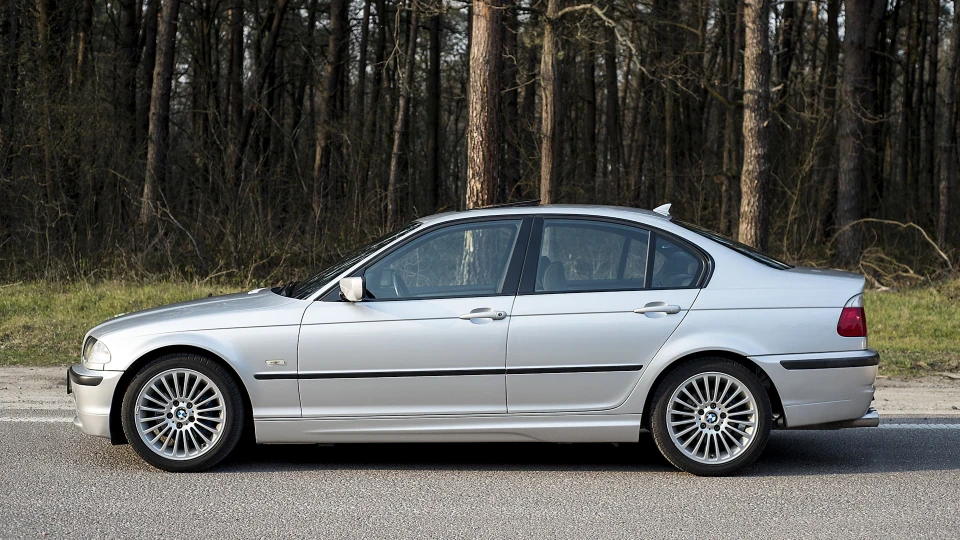 BMW 3 series M Sports Package DAILY 5