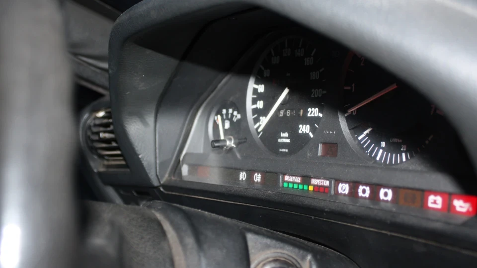 BMW 3 series √ M40B18 3