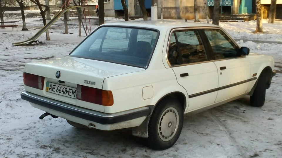 BMW 3 series M50B25 3
