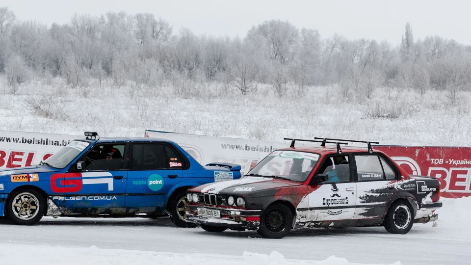 BMW 3 series M50B25 2