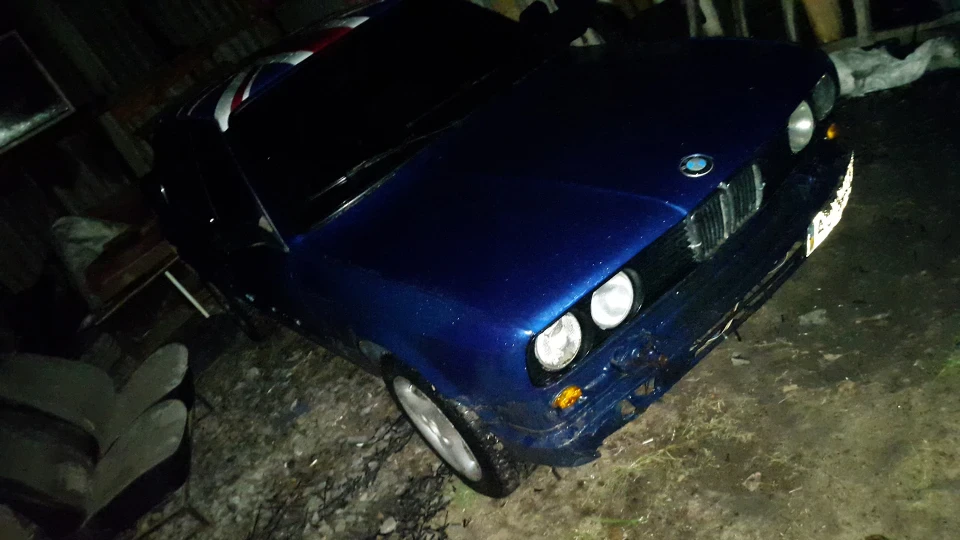 BMW 3 series Малиха e30 324TD 2