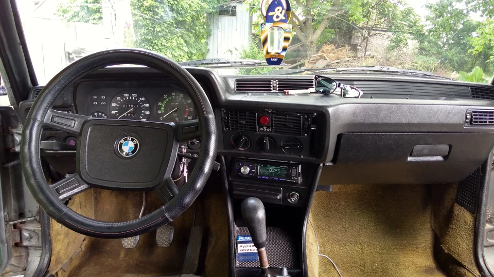 BMW 3 series Малятко 2