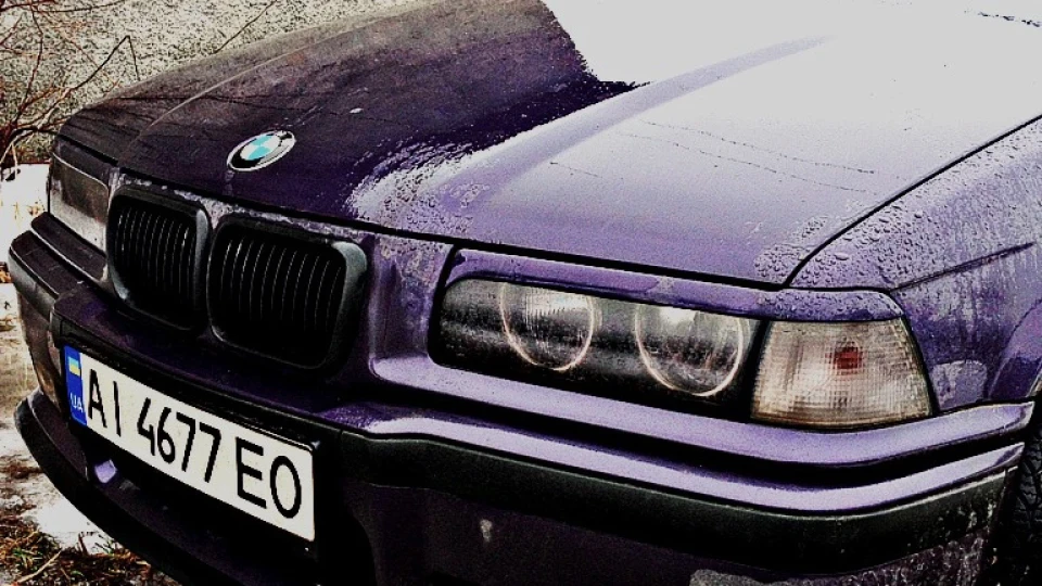 BMW 3 series MILKA))) 2