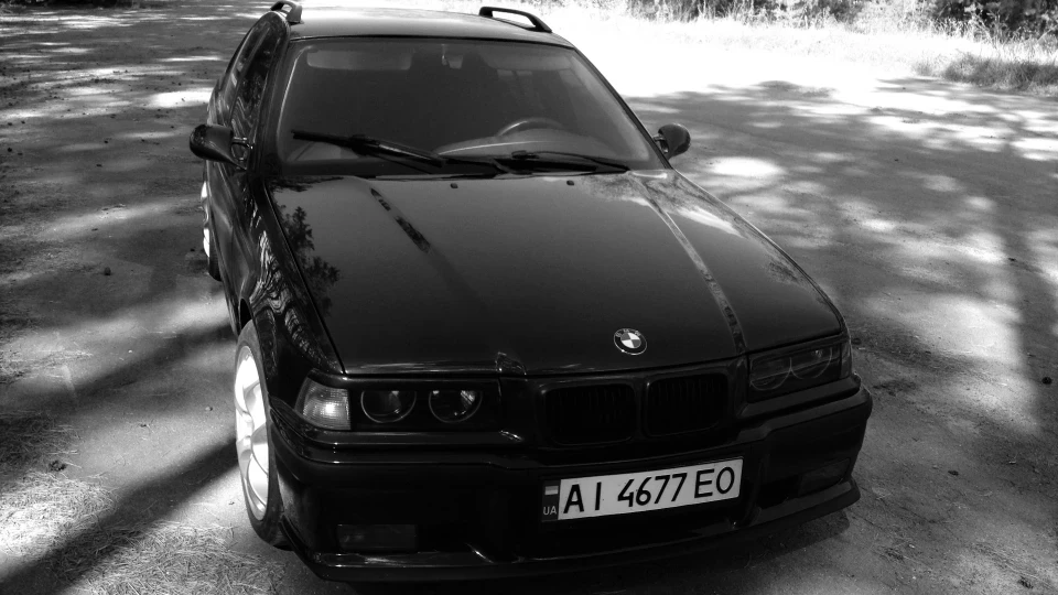 BMW 3 series MILKA))) 5
