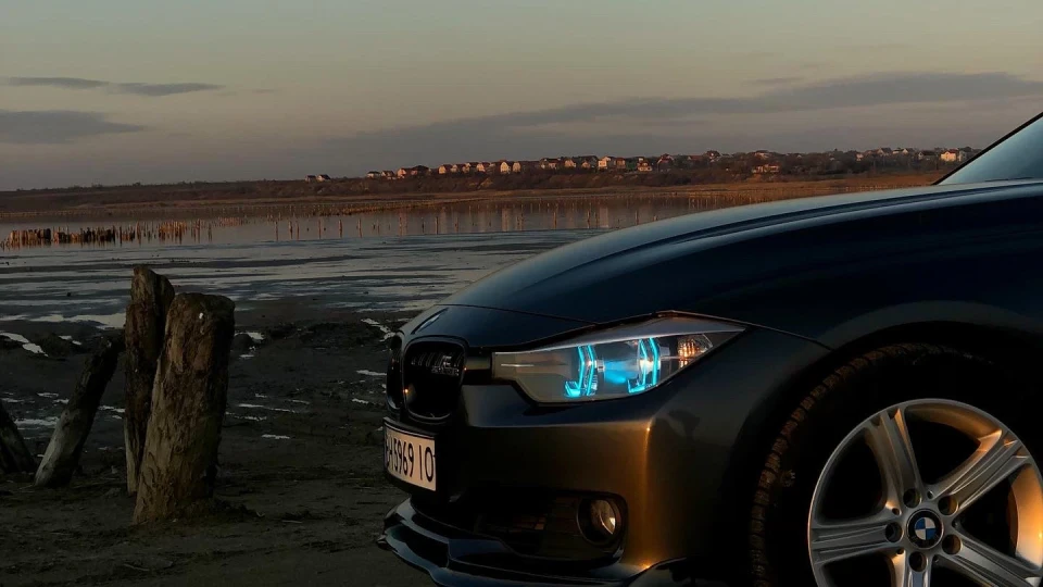BMW 3 series Mineral Grau 2