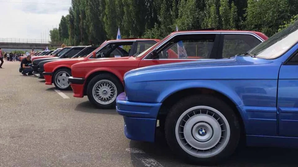 BMW 3 series Miss Blue:* m52b28 2