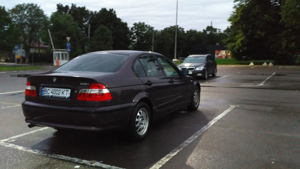 BMW 3 series N42B18 2