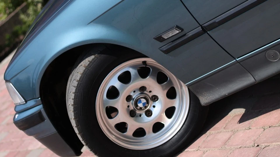 BMW 3 series ПРОДАЮ 2