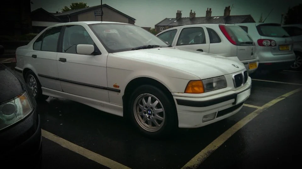 BMW 3 series Мандрівник 4