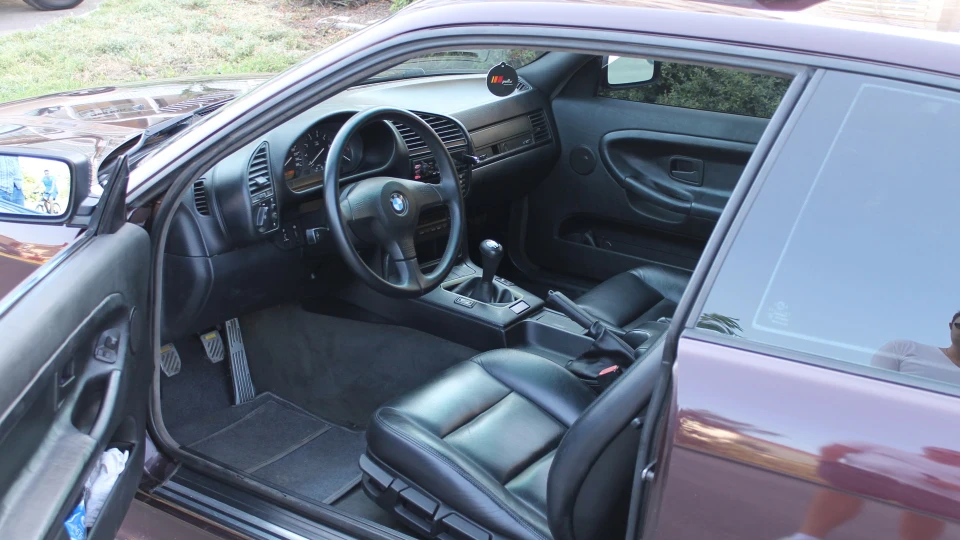 BMW 3 series remember of skyline 2