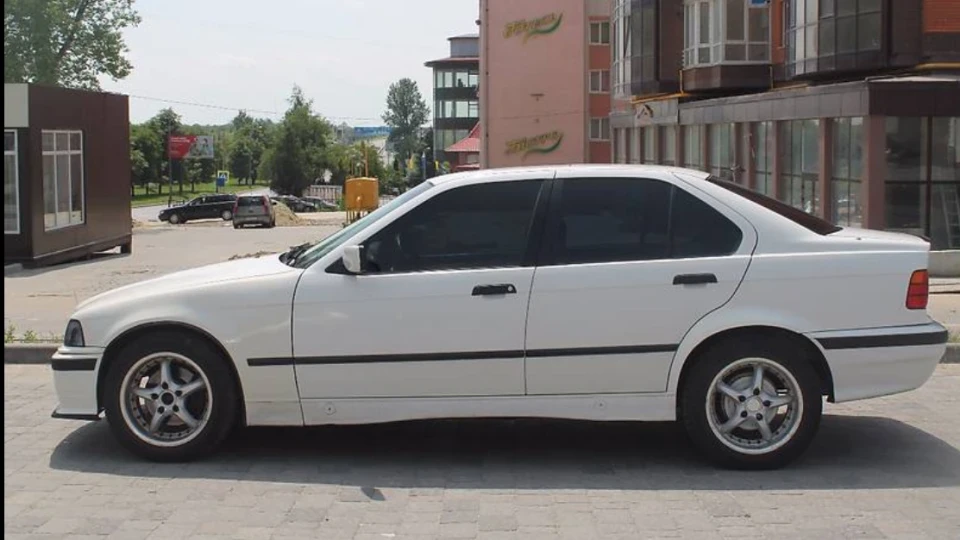 BMW 3 series Резурекшн Джермана 3