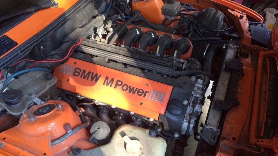 BMW 3 series руда, NFS S50b30 3
