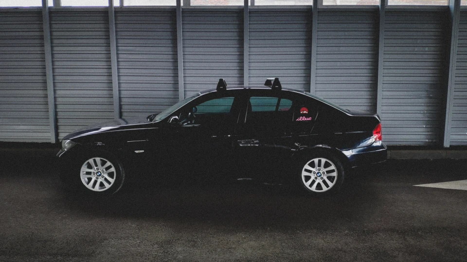 BMW 3 series Сапфір