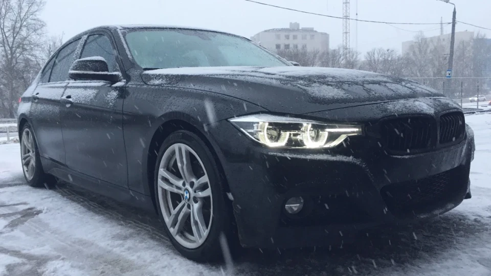 BMW 3 series Schwarz black