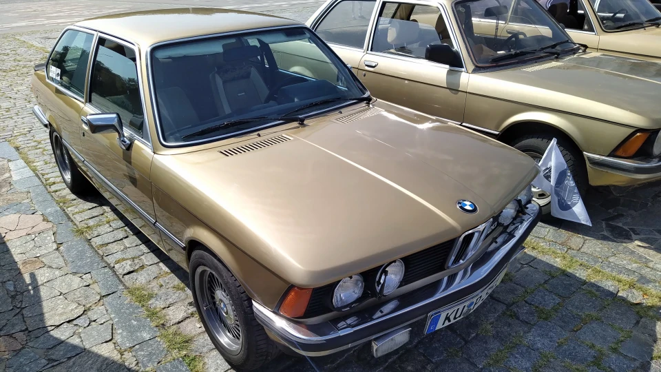BMW 3 series Schweiz Е21 320\6 4