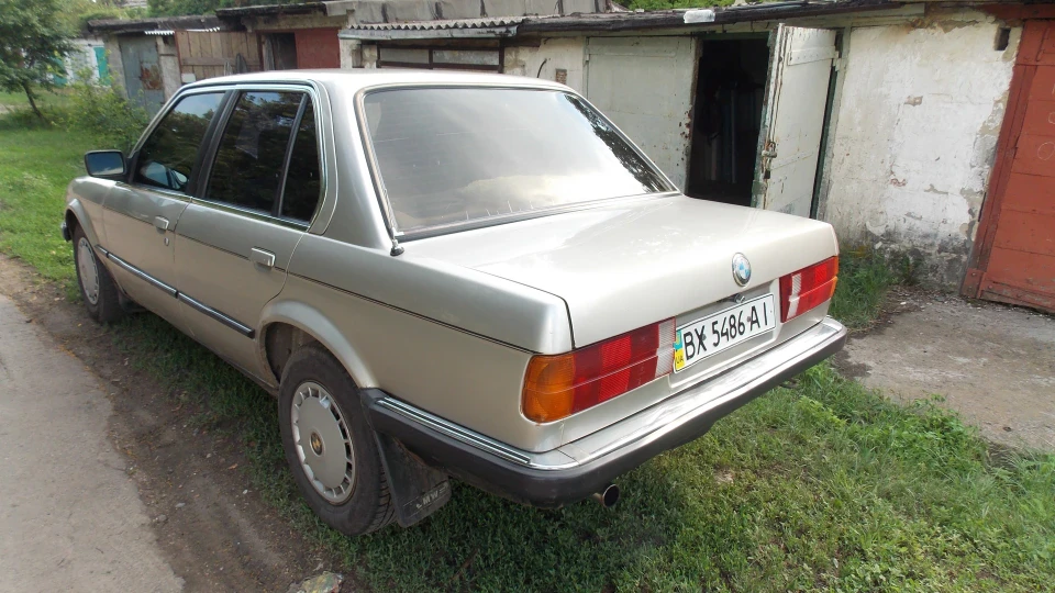 BMW 3 series сіра мрія) 3