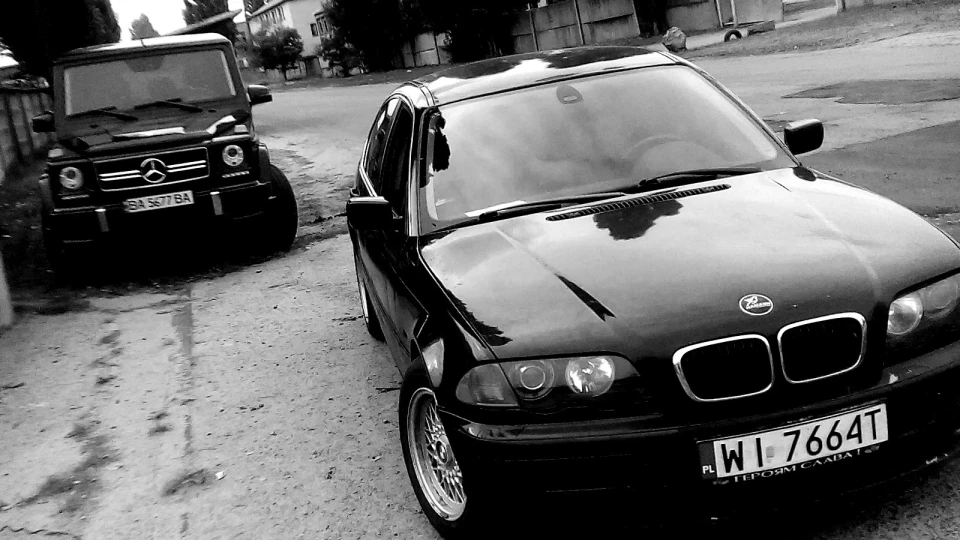 BMW 3 series штрафмайданчик 1рік 2
