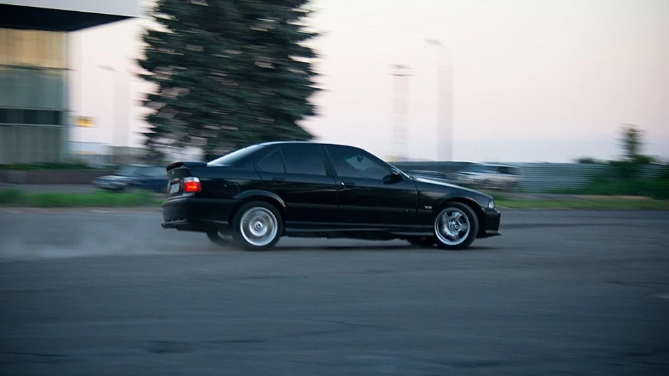 BMW 3 series ultimate driving machine 3