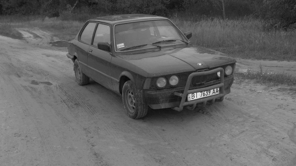 BMW 3 series Vampire E-21 3