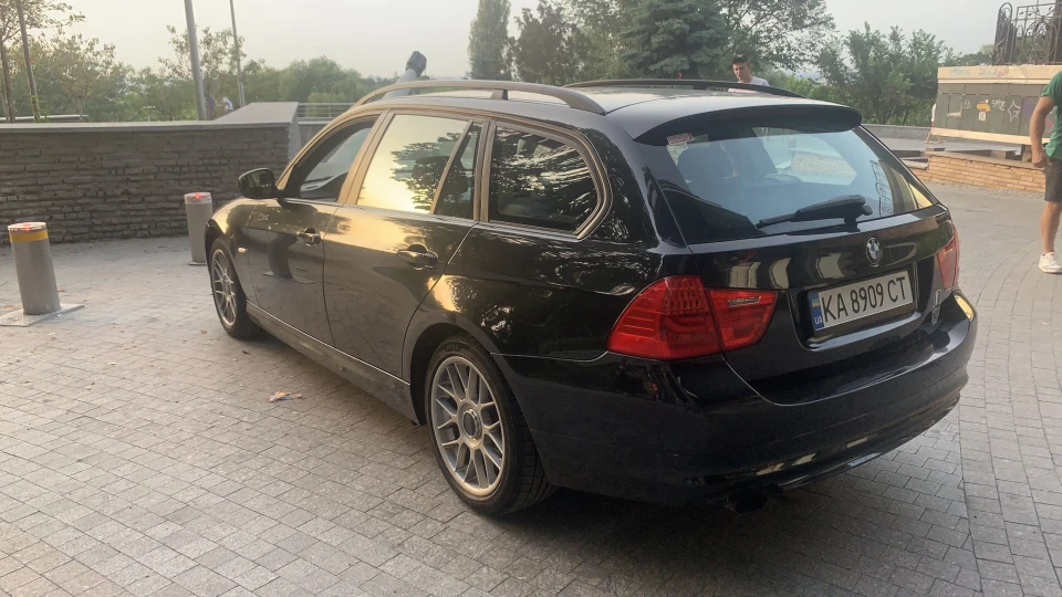 BMW 3 series wagon 2