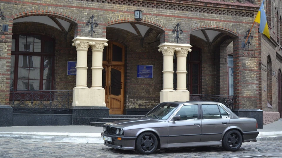 BMW 3 series "Winnie" 3