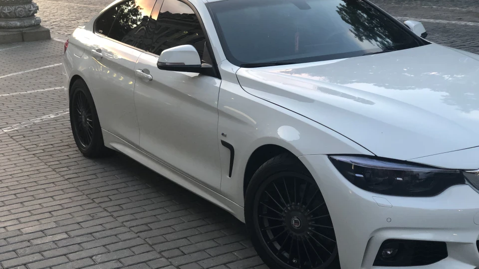 BMW 4 Series Gran Coupe Clean & Classy 4
