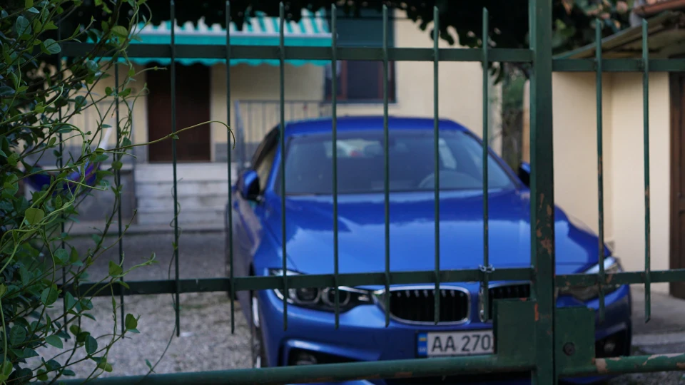 BMW 4 Series Gran Coupe estoril blue 2