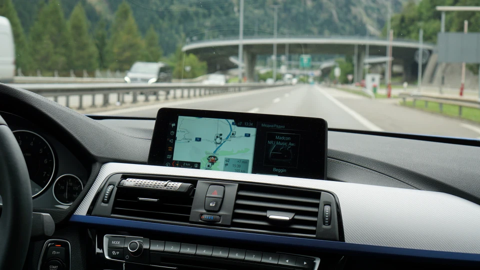 BMW 4 Series Gran Coupe estoril blue 3