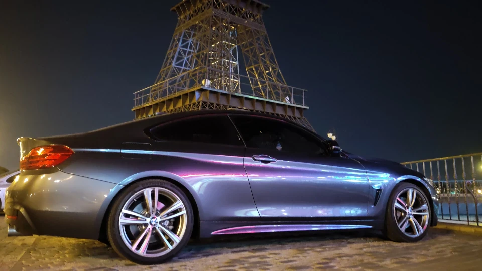 BMW 4 series Сіра Бестія